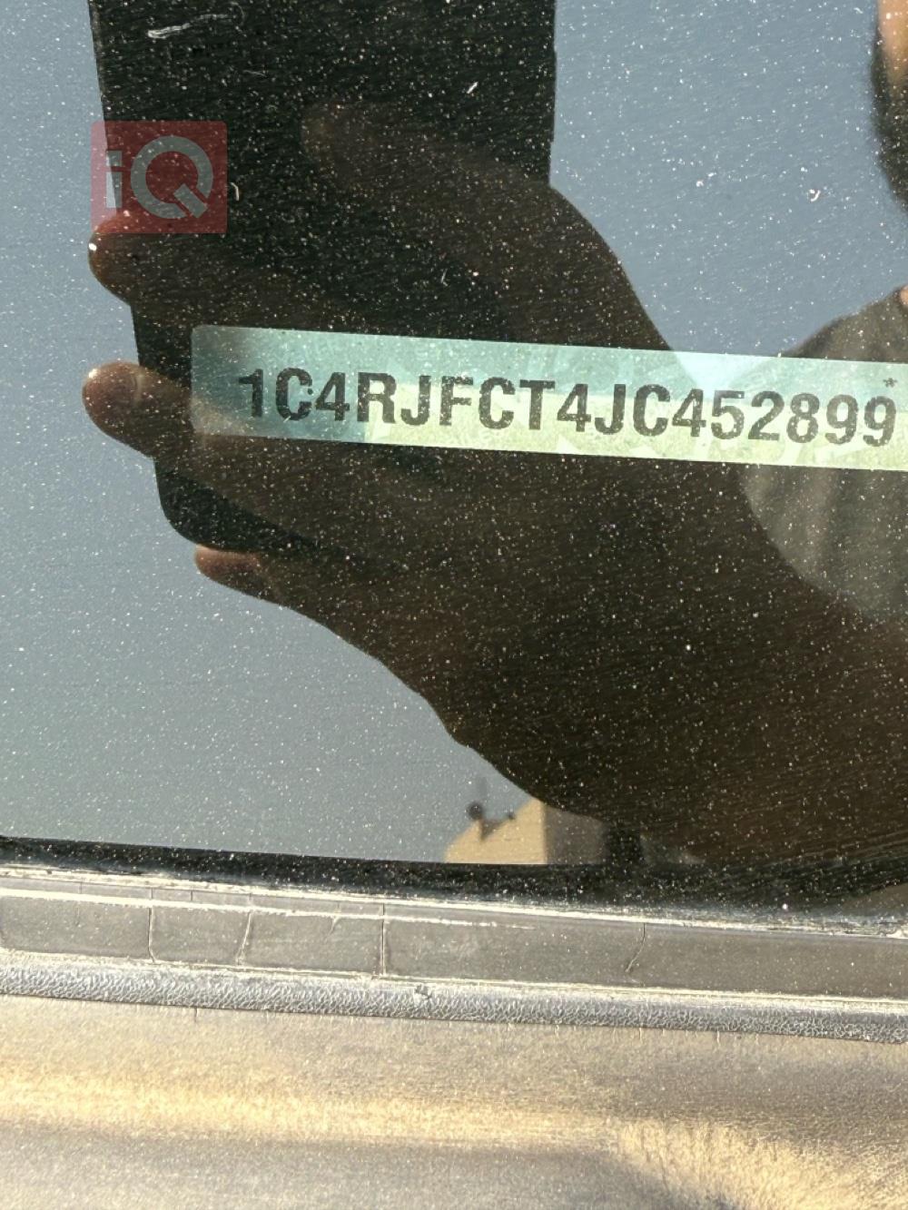 جیپ گراند شیرۆکی